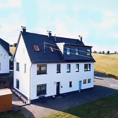 Beautiful Holiday Home Ideal For Hikers Kleinlangenfeld 外观 照片